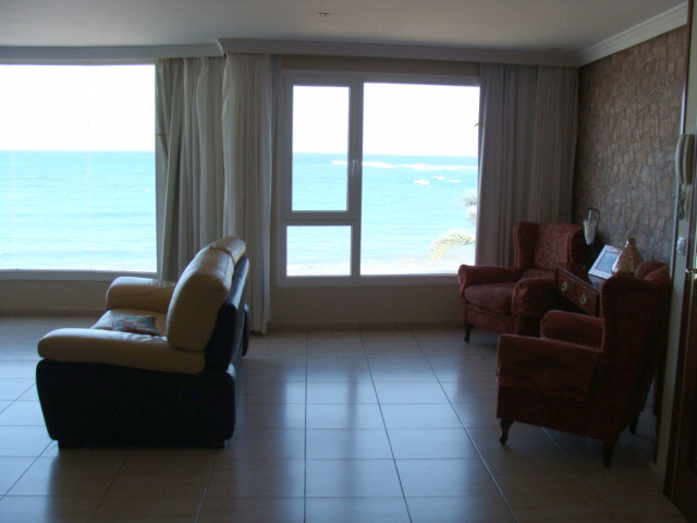 Im Verkauf!  Einmaliges Strandhaus auf erster Strandlinie in Puerto Lajas, Fuerteventura