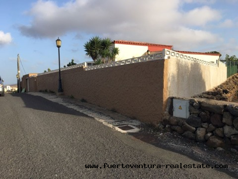 Te koop! Ruime villa met spectaculair uitzicht, gelegen in Villaverde, Fuerteventura!