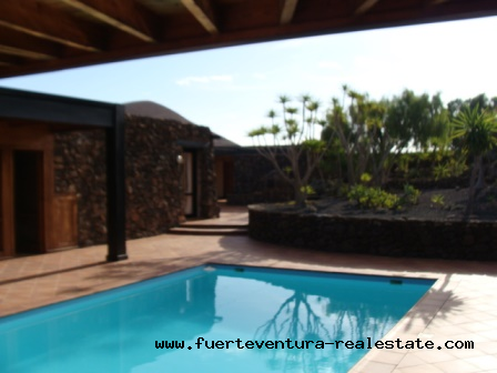 In vendita! Proprietà unica a Los Risquetes, una delle migliori posizioni di Fuerteventura.