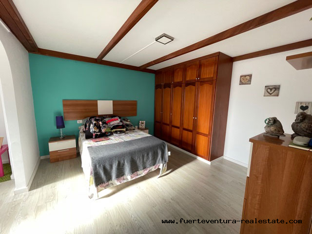 For sale! Beautiful penthouse right on the beach in Puerto Lajas