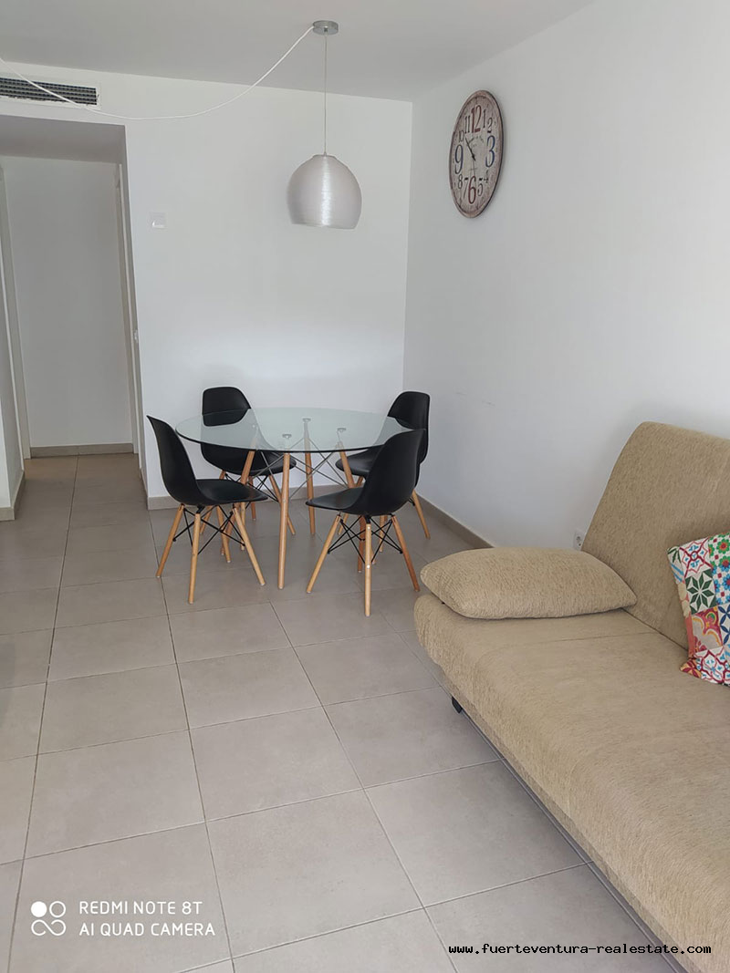 Nice apartment for sale in Corralejo with communal pool