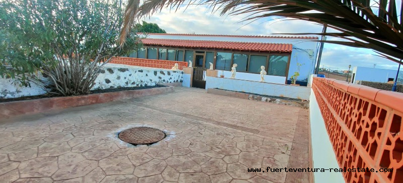 À vendre! Villa spacieuse dans le village de Villaverde, au nord de l'île.