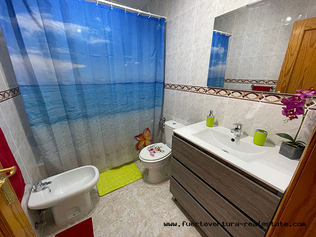 We are selling a very nice apartment with pool in La Caleta