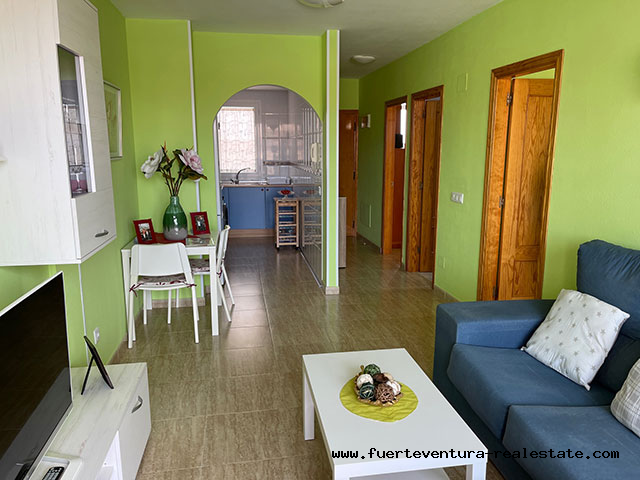 In vendita! Appartamento molto carino nella zona residenziale di La Caleta, nel nord dell'isola