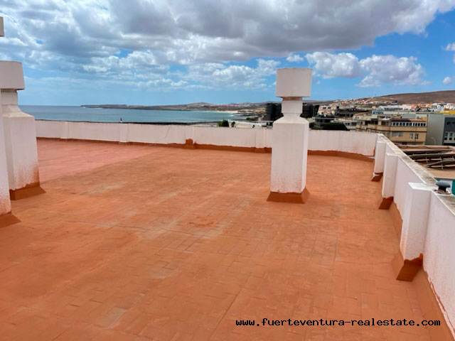 Se vende! Precioso piso en Puerto del Rosario con vistas al mar