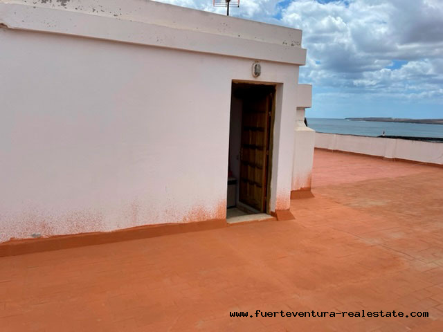 Se vende! Precioso piso en Puerto del Rosario con vistas al mar