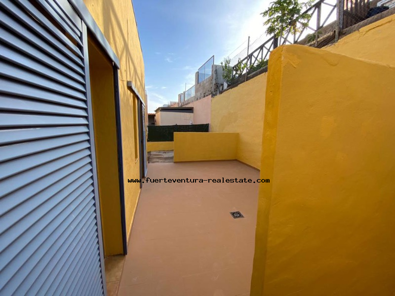 Te koop! Half vrijstaande villa met zeezicht in Caleta de Fuste