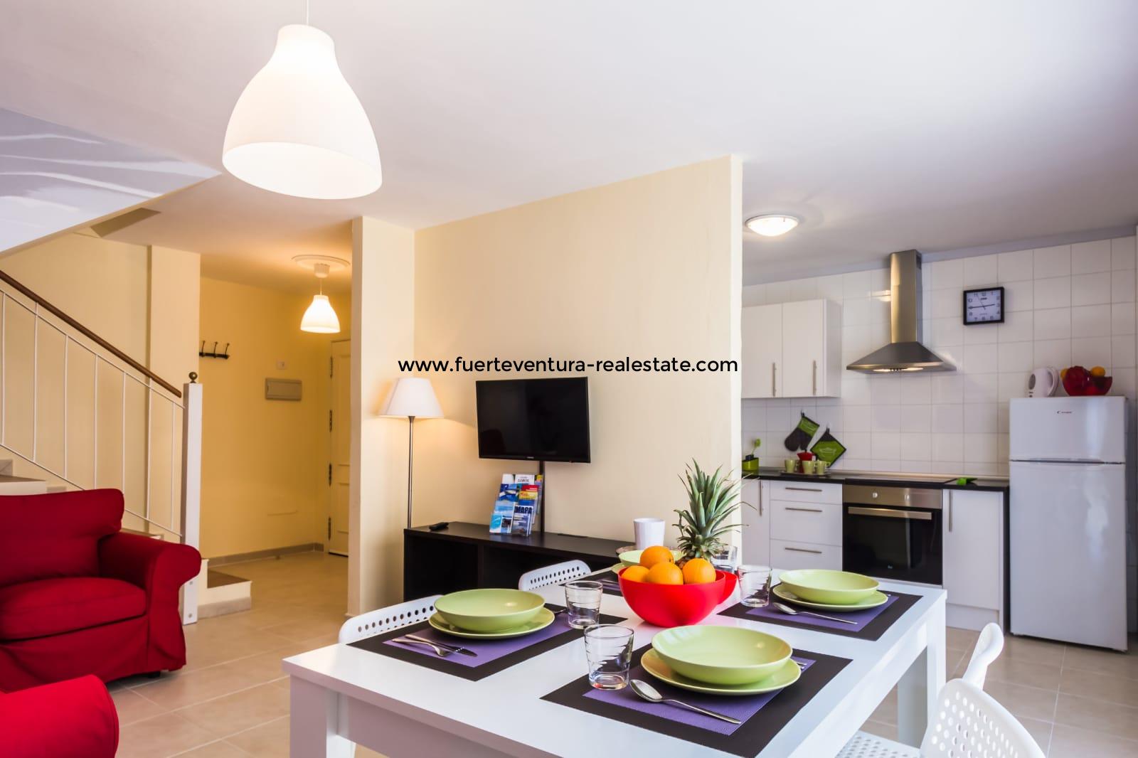 For sale! Beautiful apartment on 2 floors in the center of Corralejo