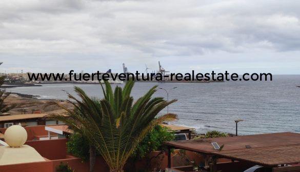  Un duplex in vendita con vista sul mare a Playa Blanca a Puerto del Rosario