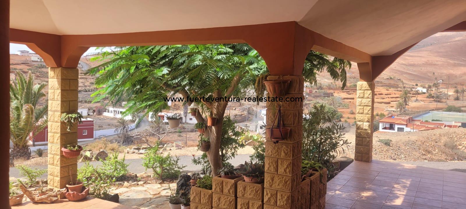  Detached Villa for sale on Agua de Buyes